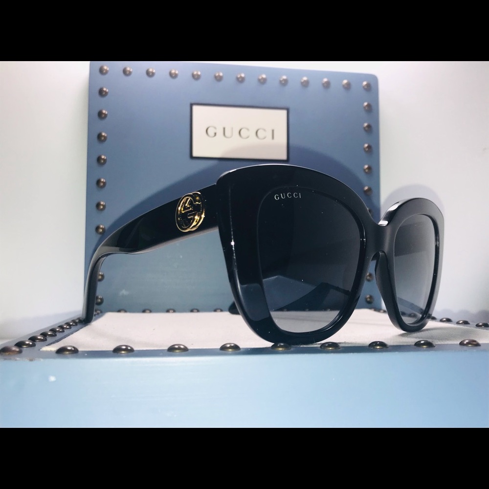 Black Gold Femenine Cat-eye Gg0327s 001 Sunglasses - Picture 2 of 10
